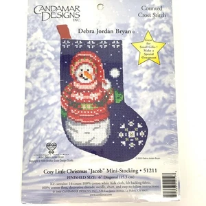 Candamar Designs Punto de Cruz Nuevo 51211 Acogedor Mini Kit de Medias de Navidad - Imagen 1 de 5