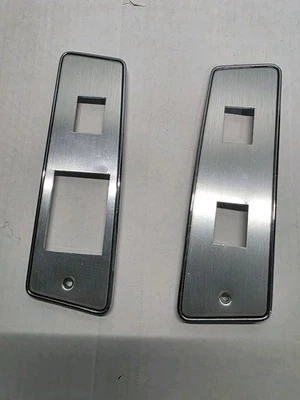 80-85 CHEVY CAPRICE CLASSIC IMPALA POWER WINDOW DOOR SWITCH BEZELS USED  - Image 1 of 4
