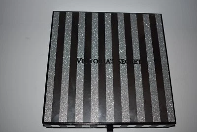 Victoria's Secret 100% Silk Cream Lingerie Slip Women Size M w/Glittery Gift Box - Image 1 of 4