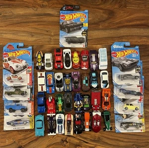 Konvolut 41 Hot Wheels - lose und kartoniert - Batmobil usw. - Bild 1 von 7