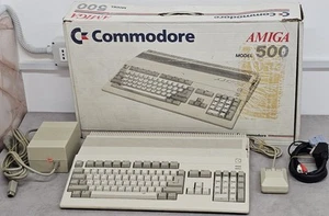 Commodore Amiga 500 con Scatola Espansione A 501 - Foto 1 di 24