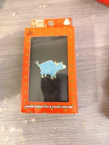 Metazoo Pinclub Babe Blue Ox Pin + Promo Card 1st Edition Pin Set SEALED - Picture 1 of 3