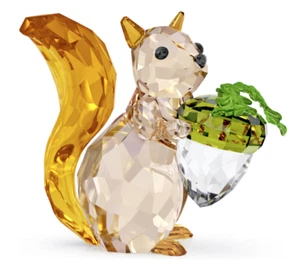 Swarovski Idyllia Squirrel and Acorn- 5683617 - Picture 1 of 4
