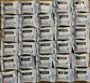 Neutrogena, Trucco Rimuovi, Asciugamani Pulizia Ultra Morbidi, Singoli, 30 PZ - Foto 1 di 1