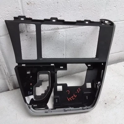 2020 TOYOTA SIENNA Dash Shifter Bezel Black/Silver OEM Part - Image 1 of 4