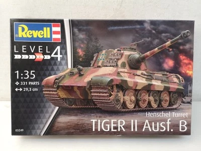 Tiger II Ausf. B Henschel Turret Revel Levell 4 Kit 03249 Scala 1/35 Chiuso-C38 - Immagine 1 di 4