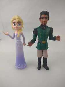 Figura de acción Hasbro Disney Frozen Elsa y el teniente Matties muñeca juguete - Imagen 1 de 10