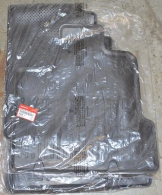 NEW OEM Genuine Honda Ridgeline TU Dark Gray Floor Mats - 83600-SJC-A01ZE Foto 1 de 3