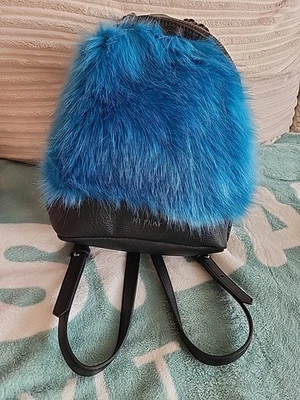 REPLAY Backpack Rucksack,Beutel Tasche ,blau, Schwarz,Fell,Damen  - Bild 1 von 4