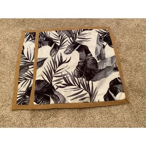 Deko Kissenbezüge 19 x 19 2er Set tropische Palmblätter schwarz weiß hellbraun - Bild 1 von 7