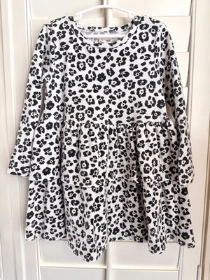 Vestido Tucker + Tate Girls Estampado de Leopardo en Niveles Manga Larga Talla 2 Gris Negro Foto 1 de 4