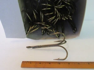 12 BRONZE REPLACEMENT LURE TREBLE SNAG FISHING SNAGGING  3 WAY BAIT HOOK PICK SZ - Picture 1 of 39