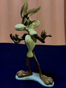 Wiley Coyote Wb Looney Tunes - Imagen 1 de 8