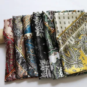 1 Meter X 1.48 Meter Soft Patchwork Satin Fabric Lining Scarf Gown Diy Material - Bild 1 von 12