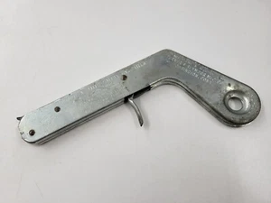 Vintage Shoot-A-Lite Safety Gas Liter. Turner & Seymour Mfg Co. USA - Picture 1 of 12
