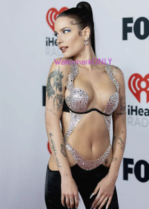 Super Star Singer "Halsey" HOT "SEXY" "Pin-UP" PHOTO! #(5)