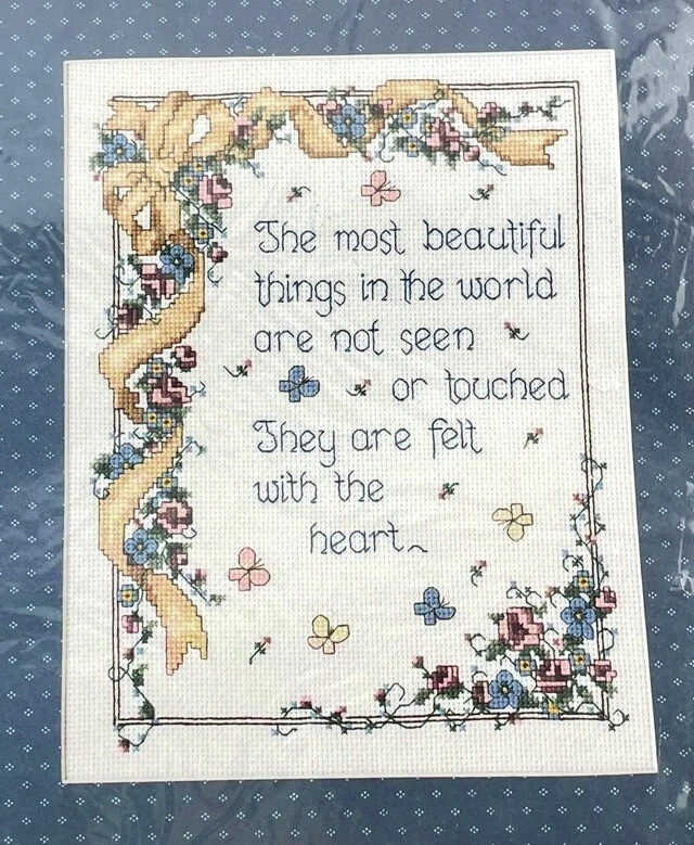 Kit de punto de cruz contado Bucilla cosas más bellas Disotell 40254 Foto 1 de 4