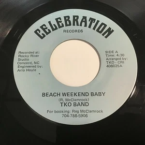 Soul Beach 45 ---- TKO Band - Beach Weekend Baby / Heartaches (Give 'Em Up) - Picture 1 of 2