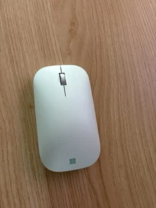 Microsoft - Modern Mobile Wireless BlueTrack Mouse - Mint - Picture 1 of 2