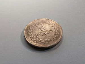 1979 Colombia 2 Pesos Coin - Picture 1 of 4