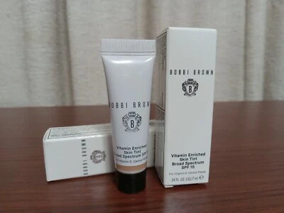 Bobbi Brown Vitamin Enriched Skin Tint SPF15 Golden 2 (.24 Oz) 7ml, Lot Of Two - Image 1 of 4