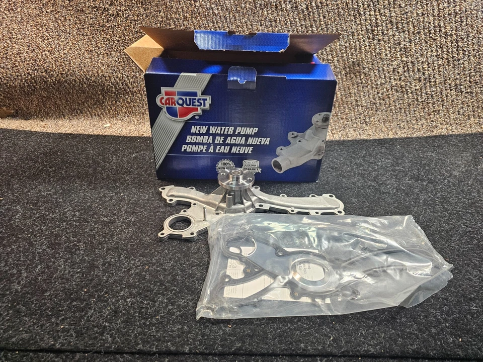 Bomba de água do motor T5105 T5105 para 2006-2018 Lexus GS300,GS350,IS350,RC300,RC350 - Imagem 1 de 4