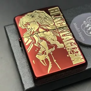 Zippo LAGUNA NERA Balaika Hotel Mosca Oro Rosso Ottone Giappone Anime - Foto 1 di 12