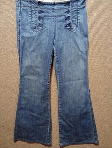 Old Navy Lowest Rise Women's Size 6 Bell Bottom Jeans Super Sexy. - Picture 1 of 12