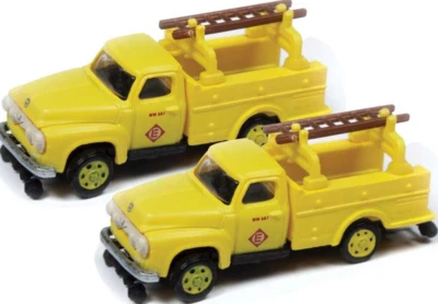 Classic Metal Works #50385 1954 Ford Hi-Rail Maintenance Truck  - Image 1 of 3