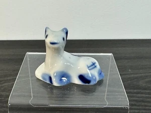Delft Blue Holland Mini Ceramic Mini Cow - Picture 1 of 9