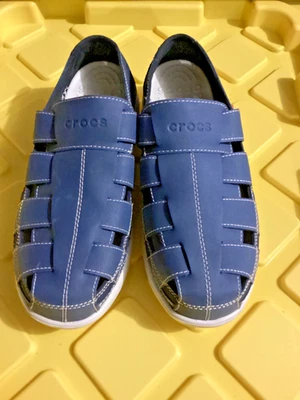 Sandalias CROCS Hombre Santa Cruz Pescador Azul Marino Cuero Talla 9 M Foto 1 de 4