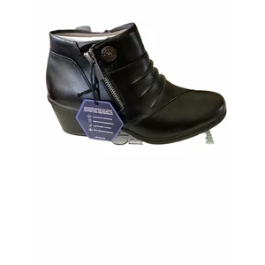 NIB Croft & Barrow Kohl's Sand Tiger Women's Black Ankle Boots Size 6.5 - Picture 1 of 6