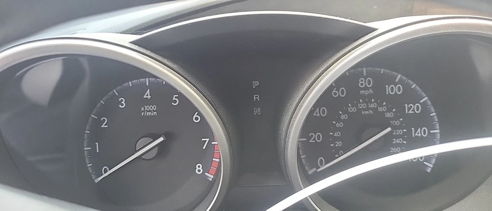 Mazda 3 OE 2012 velocímetro calibre grupo 136 k millas Mazda Foto 1 de 4