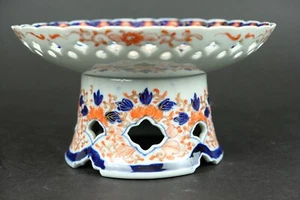 Imari Tazza, beautiful open worked antique high foot pierced dish 19th century . - Picture 1 of 14