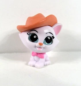 Disney Doorables Lets Go Figura Marie NUOVO - Foto 1 di 1