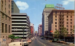 Vintage Postcard Portland OR Street Scene ~Congress Hotel Pacific Power Building - Picture 1 of 3