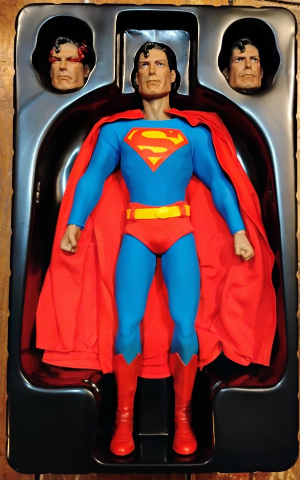 Boneco de ação SIDESHOW SUPERMAN DC COMICS ESCALA 1/6 12 POL - Imagem 1 de 4