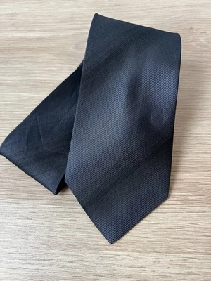 Corbata de diseñador Kenneth Cole Reaction gris oscuro diseño abstracto 100 % seda Foto 1 de 4