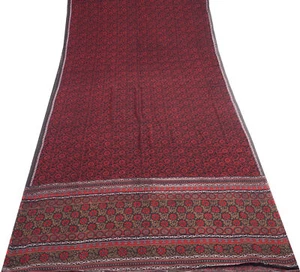 Sushila Vintage Black Saree 100% Pure Georgette Silk Printed Floral Craft Fabric - Picture 1 of 9