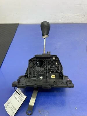 Lexus RC-F 2015-2021 OEM 5,0 L transmisión automática palanca de cambios de piso con perilla Foto 1 de 4