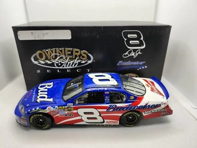 2007 Dale Earnhardt Jr Budweiser ‘Stars & Stripes’ 1/24 RCCA Owners Club Select - Image 1 of 4