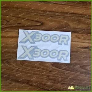 Paar John Deere X300R Seitenhaube Aufkleber Set für X300R Rasentraktor Mäher M155693 - Bild 1 von 3