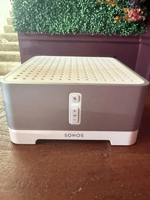 Sonos Connect Amp Digital Media Streamer - Image 1 of 4
