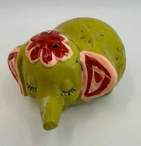 Ceramic Elephant Salt/Pepper Shaker - Picture 1 of 1