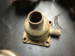 Allis Chalmers D10 D12  D14 D15 Thermostat Cover 70228124 - Picture 1 of 3