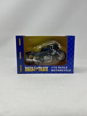 Triumph RS 955i Diecast Motorcycle 1:18 Scale Maisto Nice! - Image 1 of 4