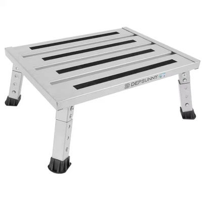 1000 Lbs. Silver Aluminum Step Stool with Non-Slip Rubber Feet and Platform Mat, - Image 1 of 4