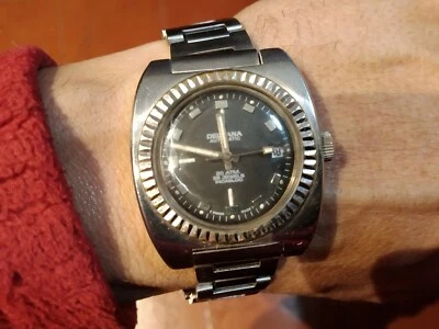 DELBANA DIVER 20ATM ETA 2452 SCREW LOCK ORIGINAL CROWN WITH SERVICE - Image 1 of 4