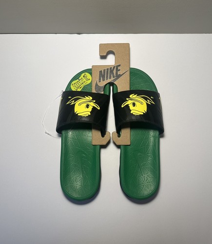 Sandali Nike Benassi Solarsoft da uomo taglia 9 slide Oregon Ducks 844631 002