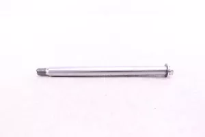 Yamaha Road Star XV1700 2013 OEM rueda delantera eje perno Y136 - Imagen 1 de 3